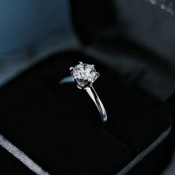 a close up of a ring in a case
